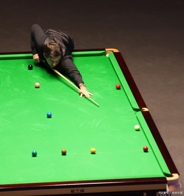 瑙托维奇担 瑙托维奇担