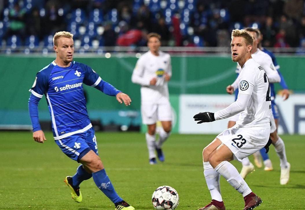 是否留队 是否留队