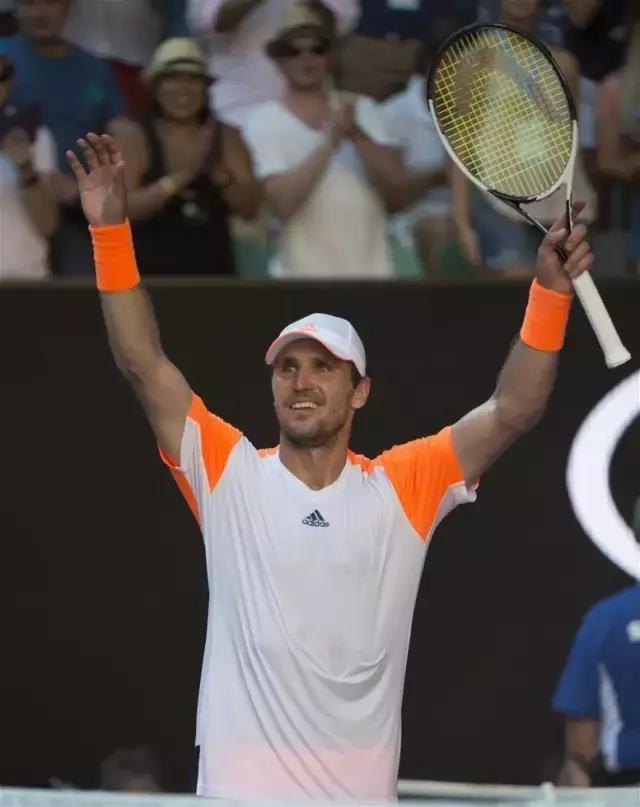 队长期不掉 队长期不掉