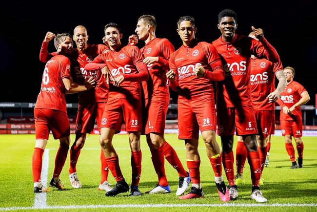 共同课题 共同课题