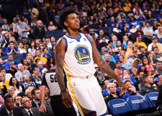 射完成破门 射完成破门